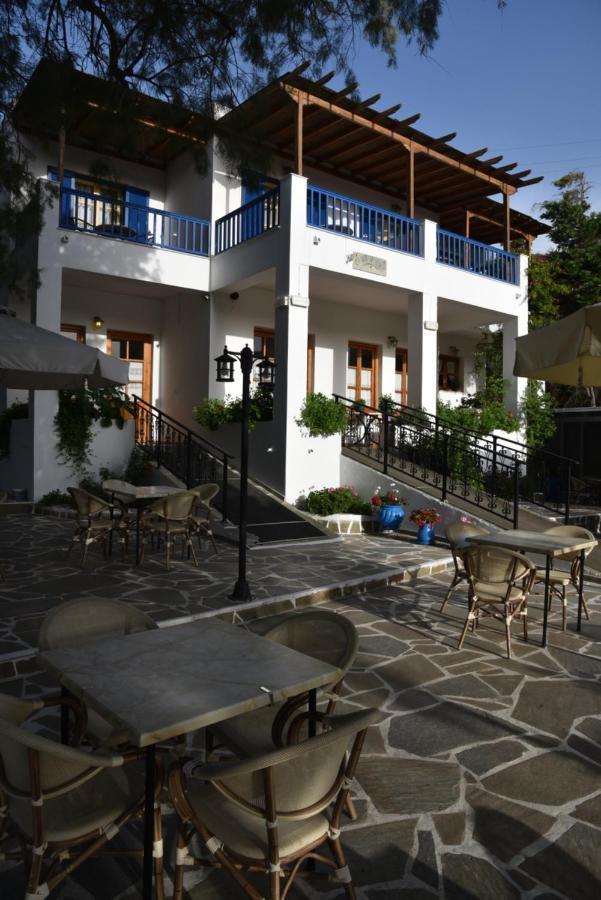 Hotel Cavo D'Oro Batsíon Zewnętrze zdjęcie